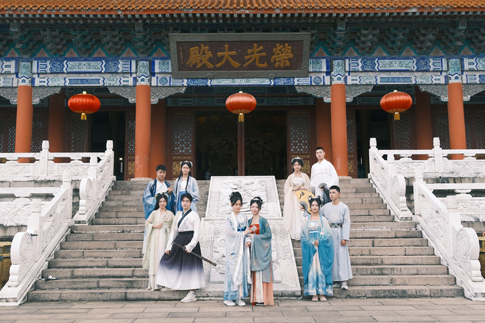南海景區(qū)Z世代達(dá)人深度體驗(yàn)景區(qū)項(xiàng)目.jpg