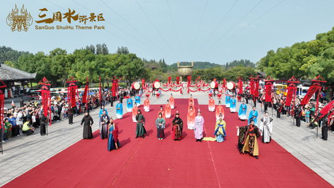 2無錫影視基地演出活動(dòng)《三國印象》現(xiàn)場火爆.JPG